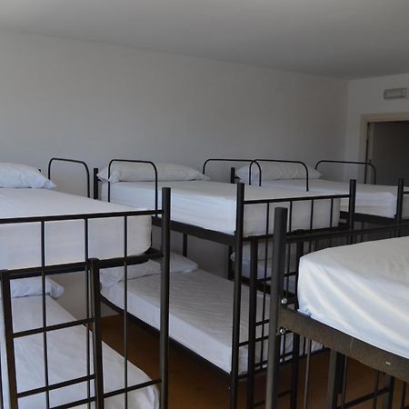 Хостел Albergue Internacional Саррия Экстерьер фото